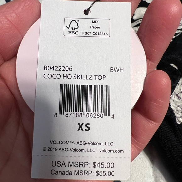 VOLCOM COCO HO SKILLZ TOP BLACK WHITE FLORAL - Picture 6 of 6